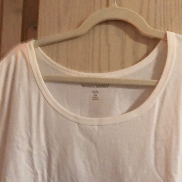 Woman’s within 4X plus size white blouse - Picture 2 of 5